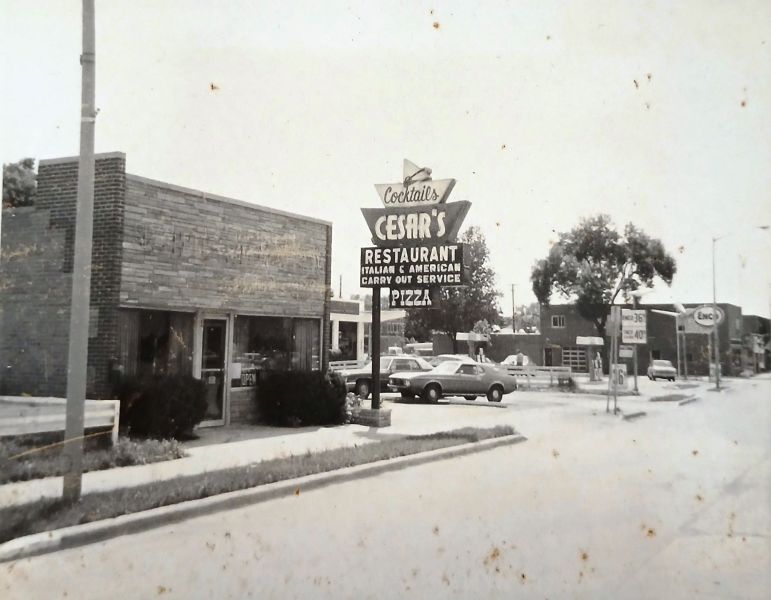 File:Cesar's 1973.jpg