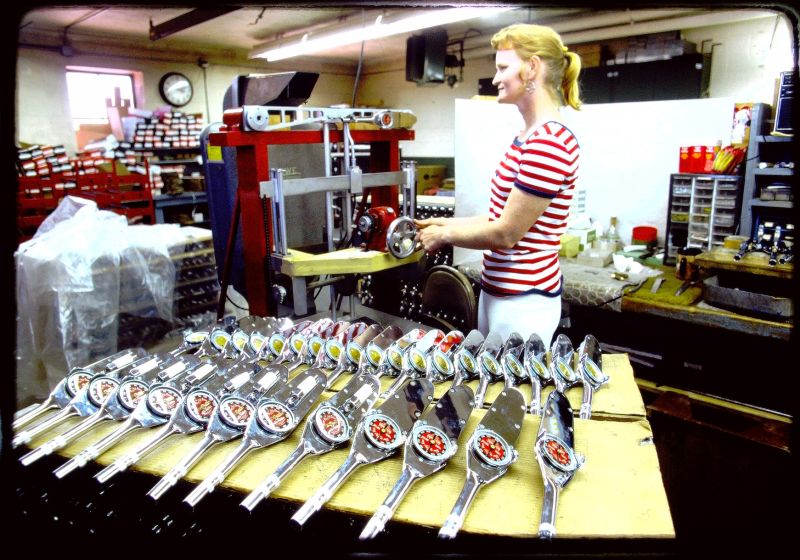 File:Precision Instruments 1975.JPG